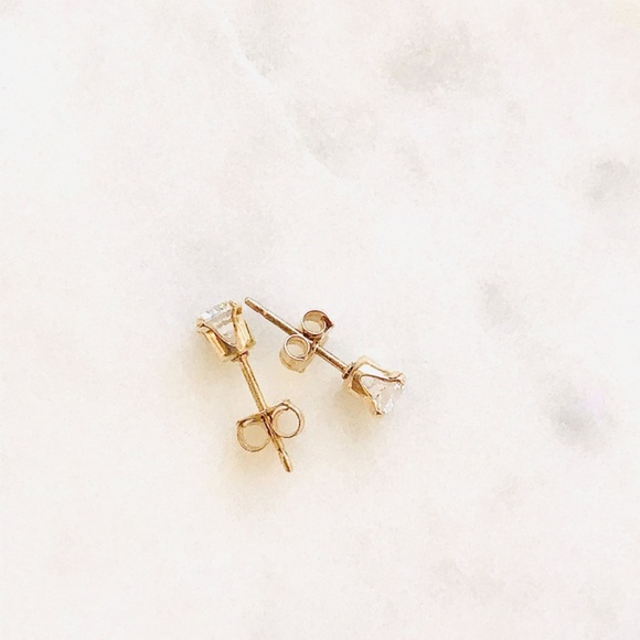 14K gold filled cz diamond studs - Picture 3 of 4